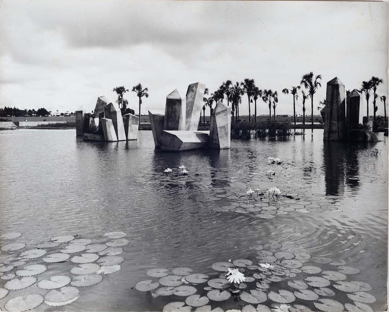 Legenda:  Cr�ditos: Acervo Instituto Burle Marx. Foto: Marcel Gautherot.&nbsp;<strong>Direito de imagem Instituto Moreira Salles</strong><strong> </strong>(IMS)